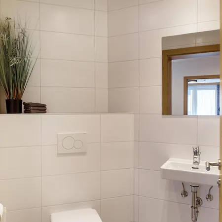 White Peak Apartment Galtuer